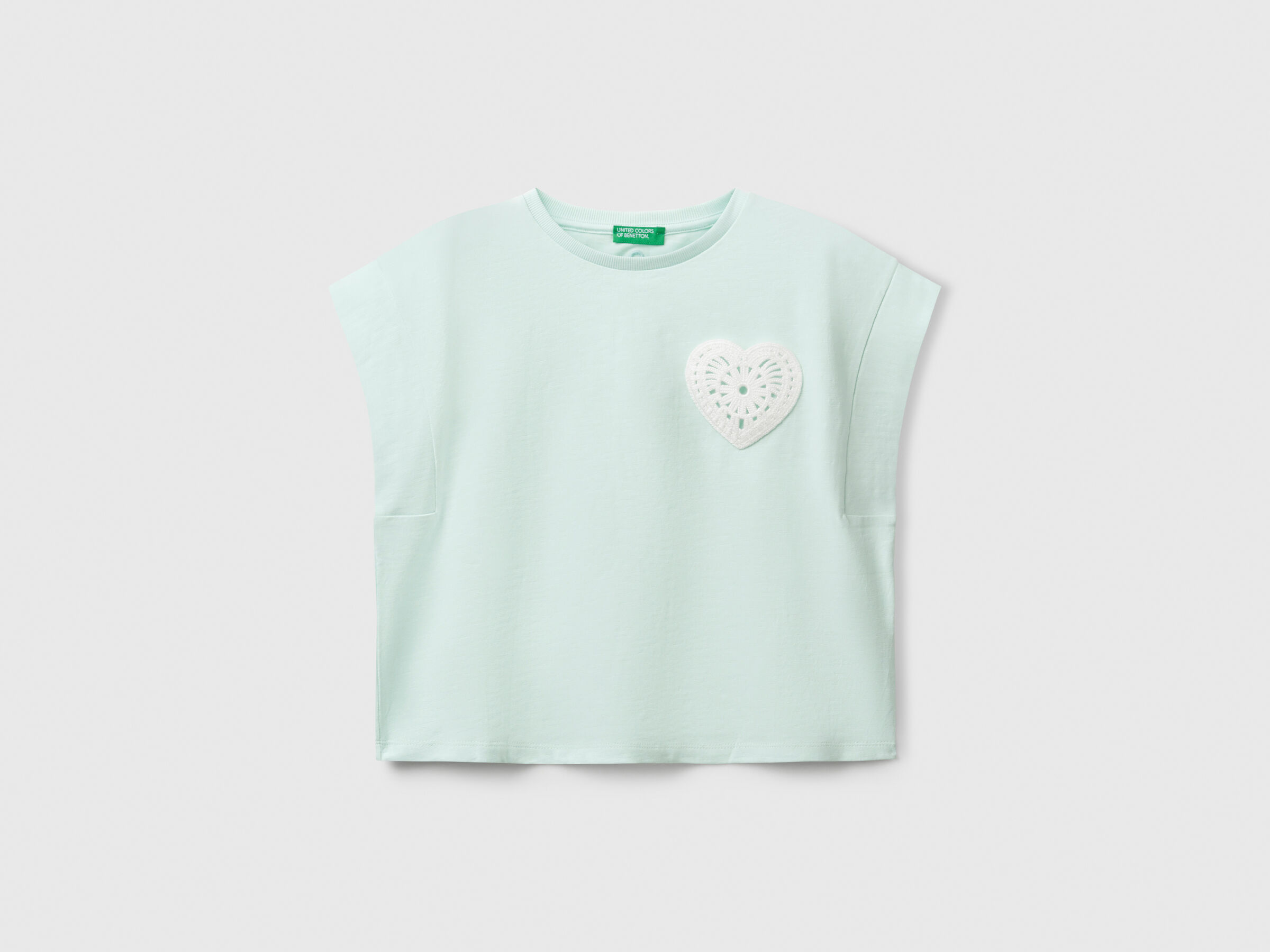 T-shirt avec patch macramé T-shirt avec patch macramé