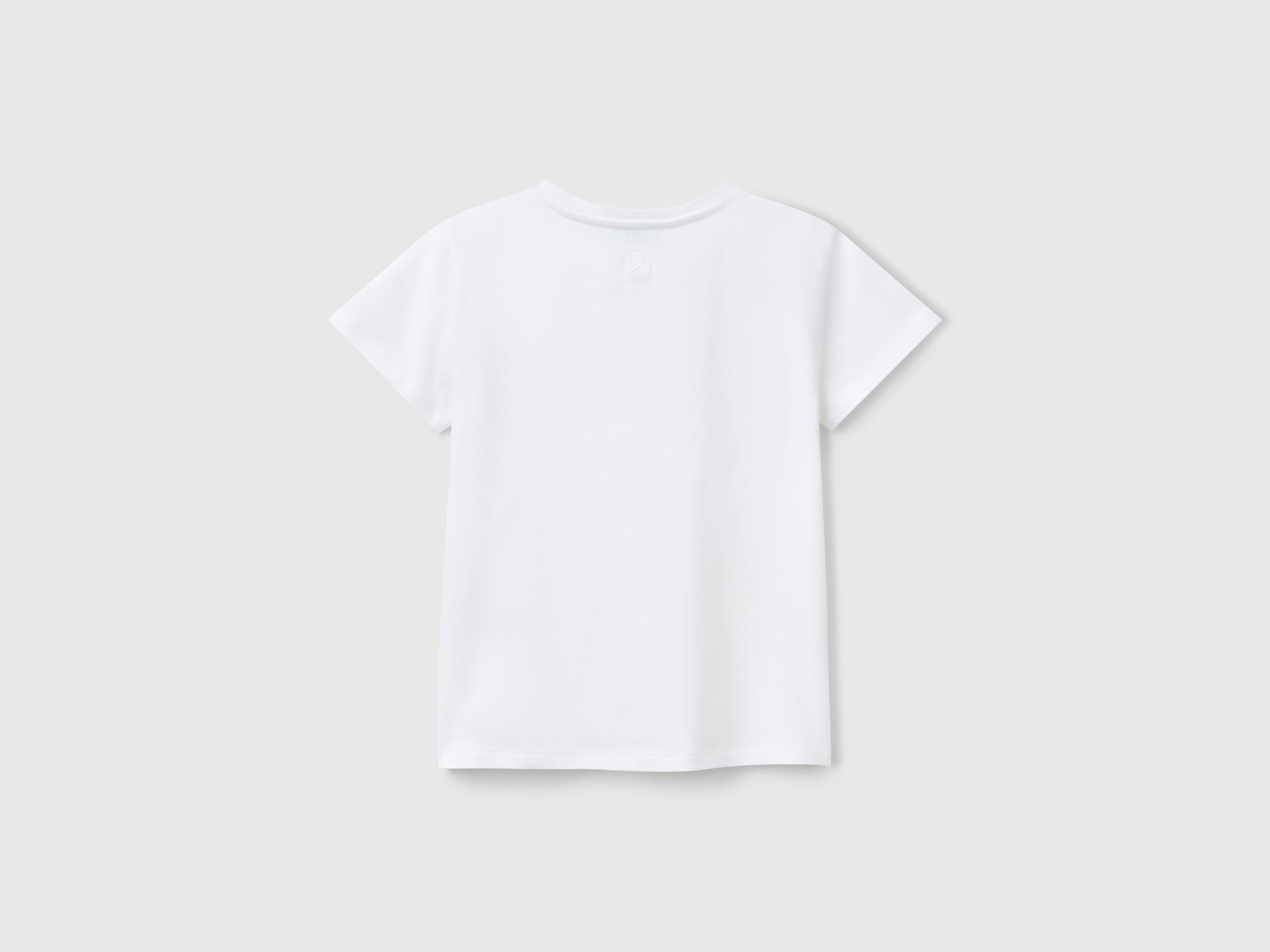 T-shirt avec motif découpé – Image 2