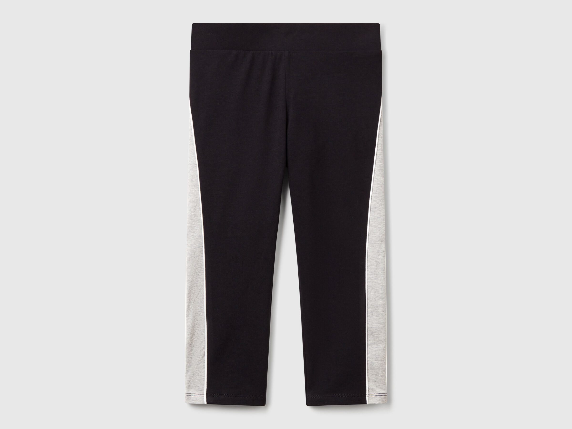 Legging de sport avec passepoil Legging de sport avec passepoil