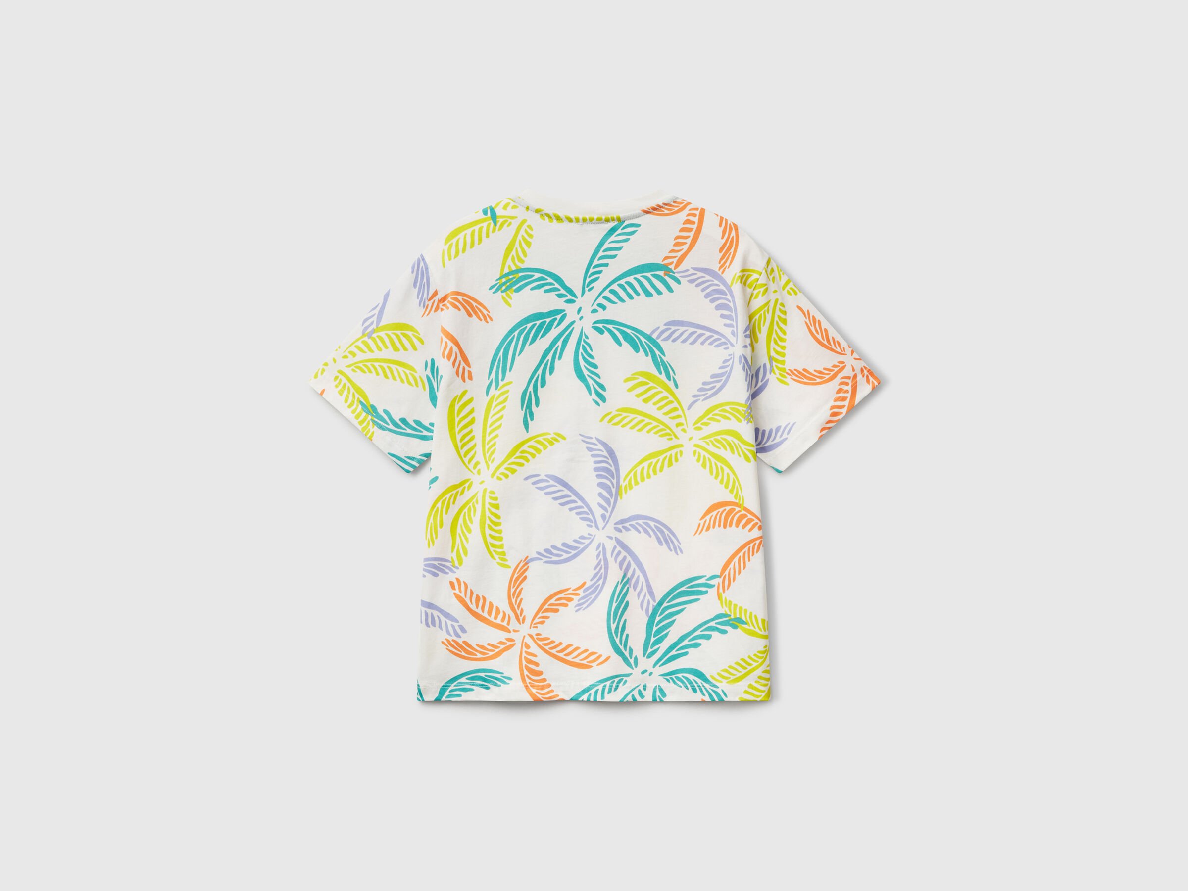T-shirt blanc à imprimé tropical – Image 2