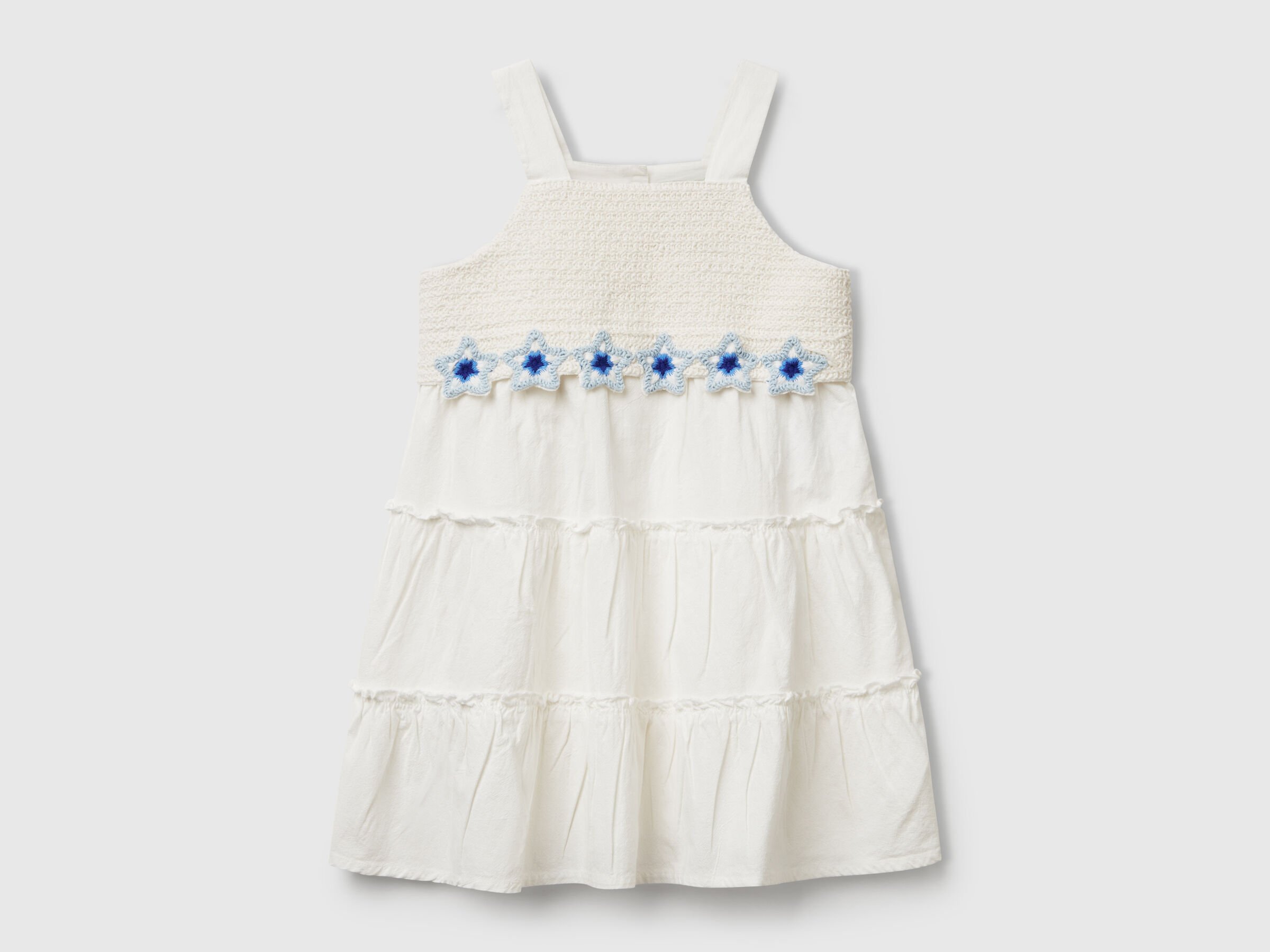 Robe à fleurs en macramé Robe à fleurs en macramé