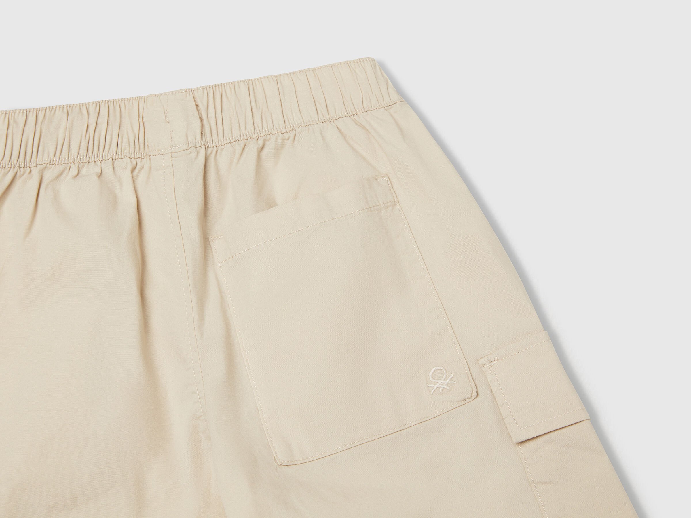 Short parachute en coton stretch – Image 3