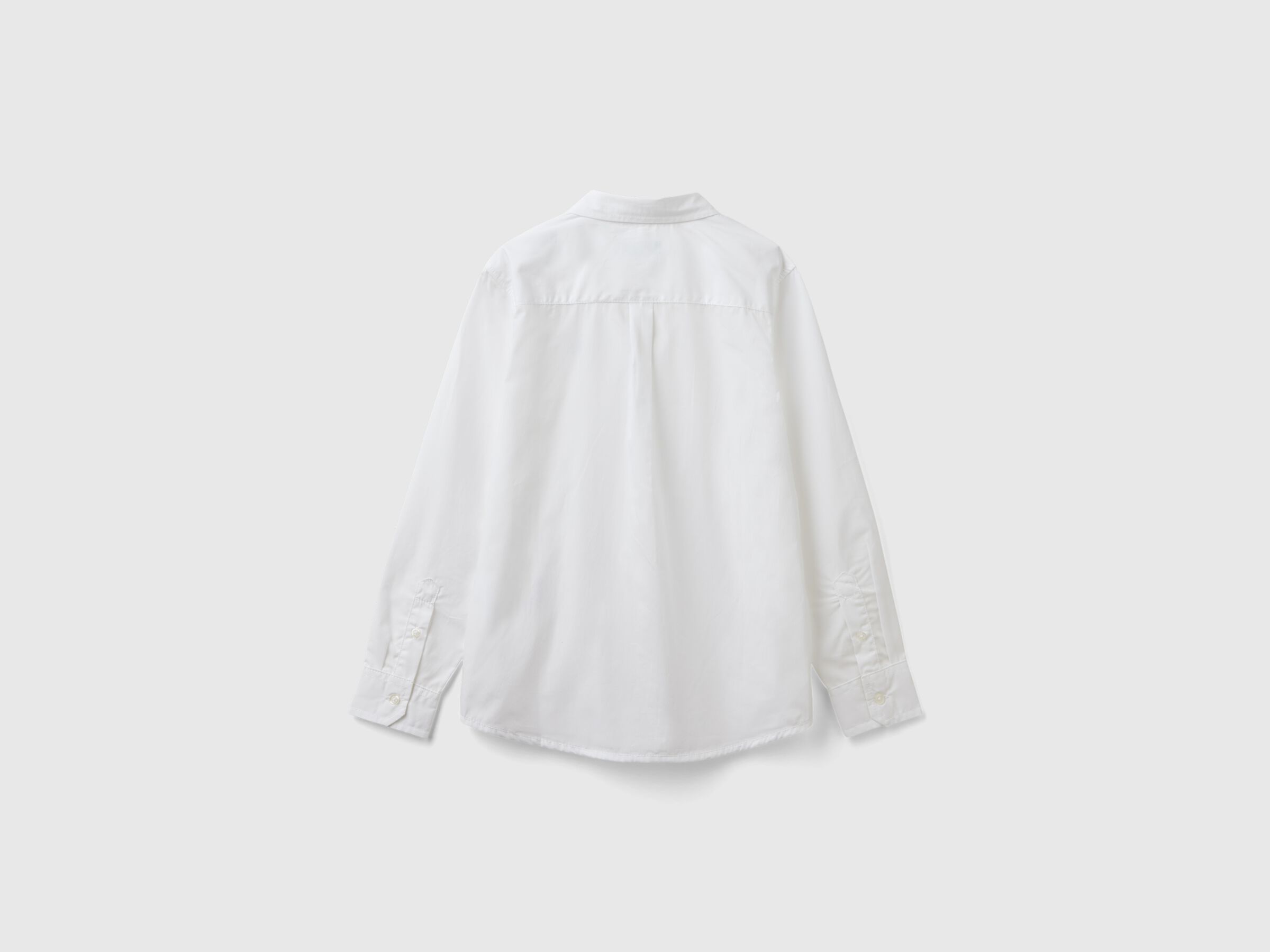 Chemise blanche à boutons – Image 2