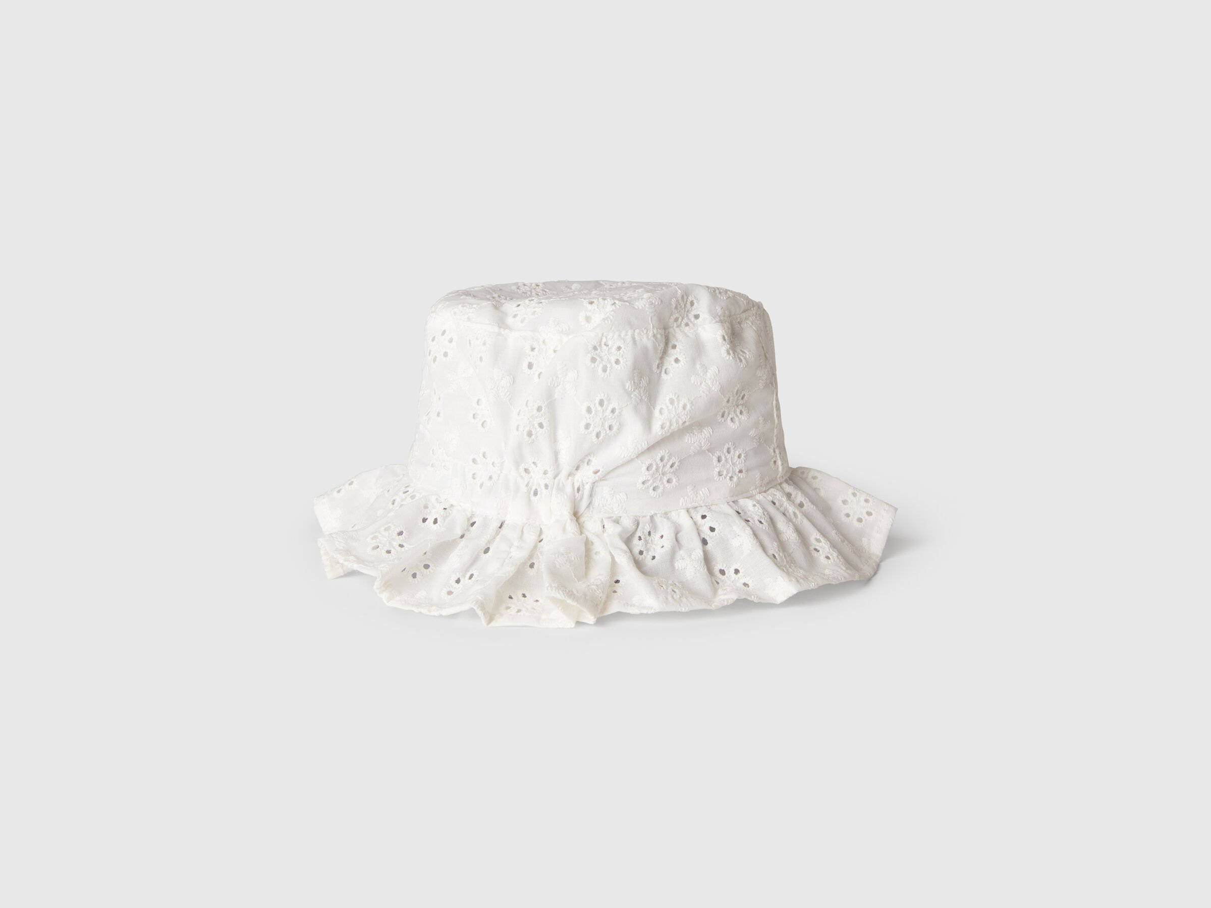 Casquette avec broderie anglaise – Image 2