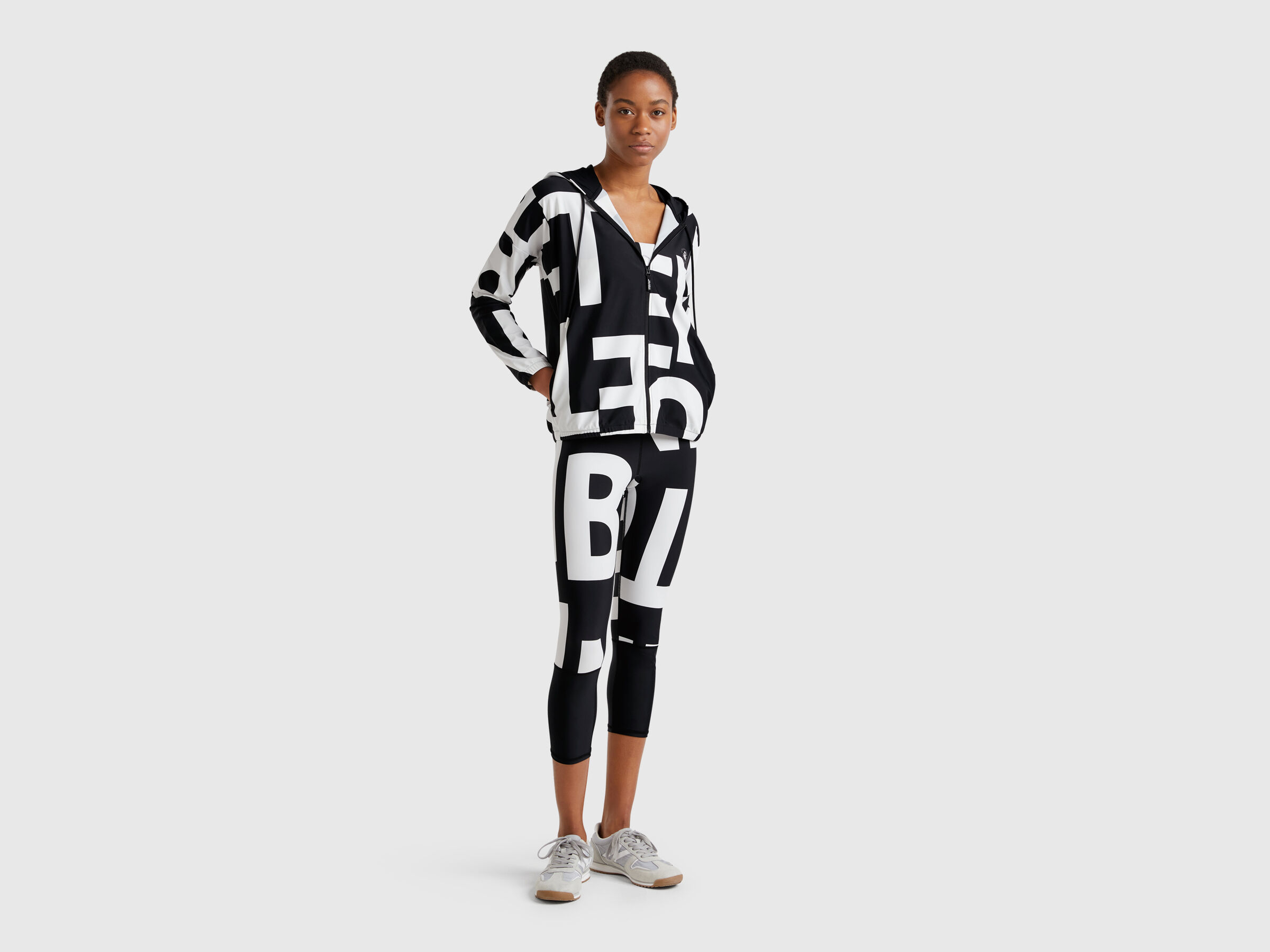 Sweat-shirt de sport avec logo imprimé – Image 5