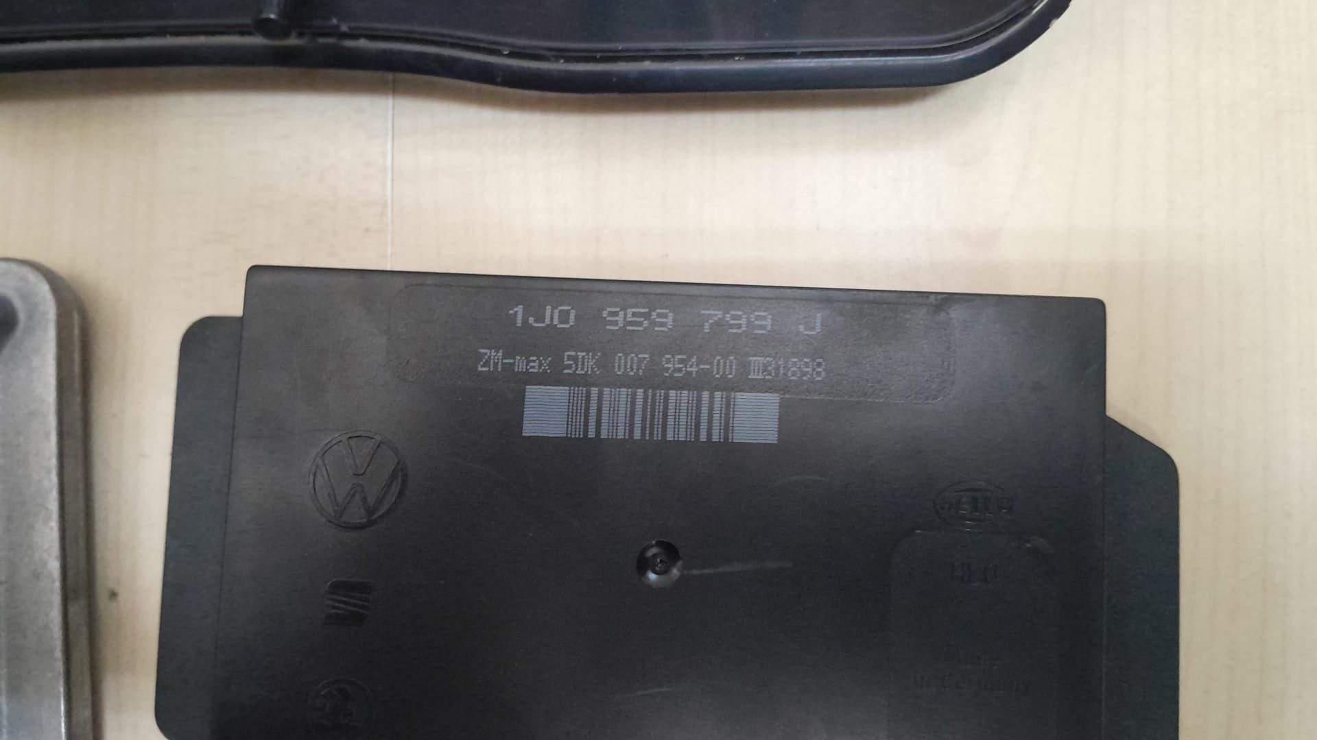 Kit pornire VW Passat B5, 1999,1896cc,diesel,81kw,tip motor AFN cod 038906018P,1J0959799J,ceas 3B0919881