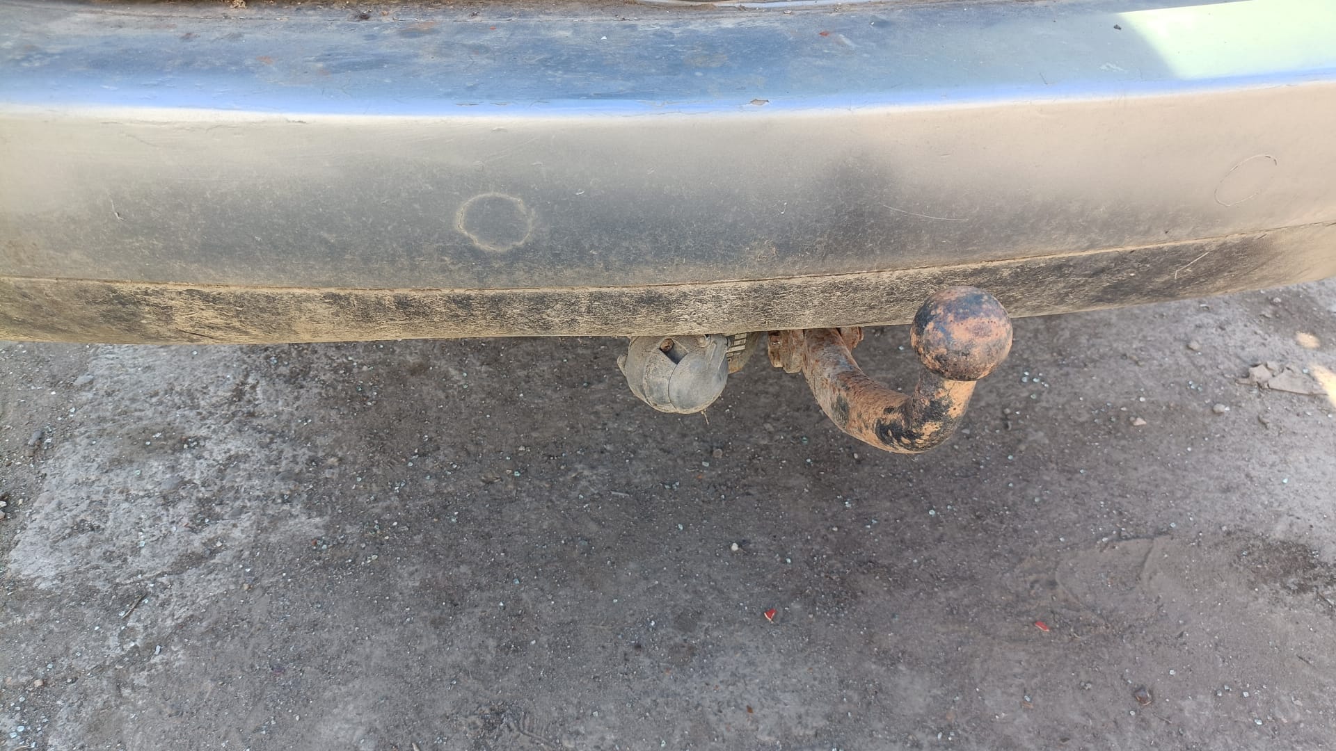 Carlig remorcare Volkswagen Passat B5.5