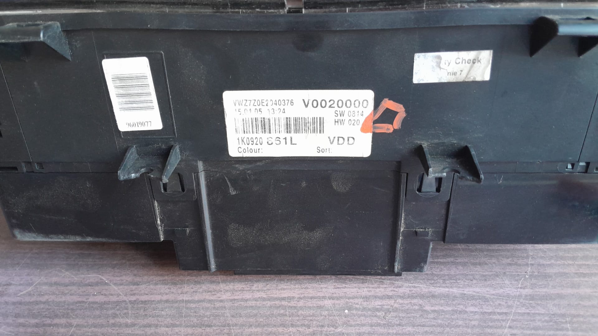 Kit pornire VW Golf 5,an 2005,1.6 benzina,75kw,tip motor BGU.Cod 06A906033 CB