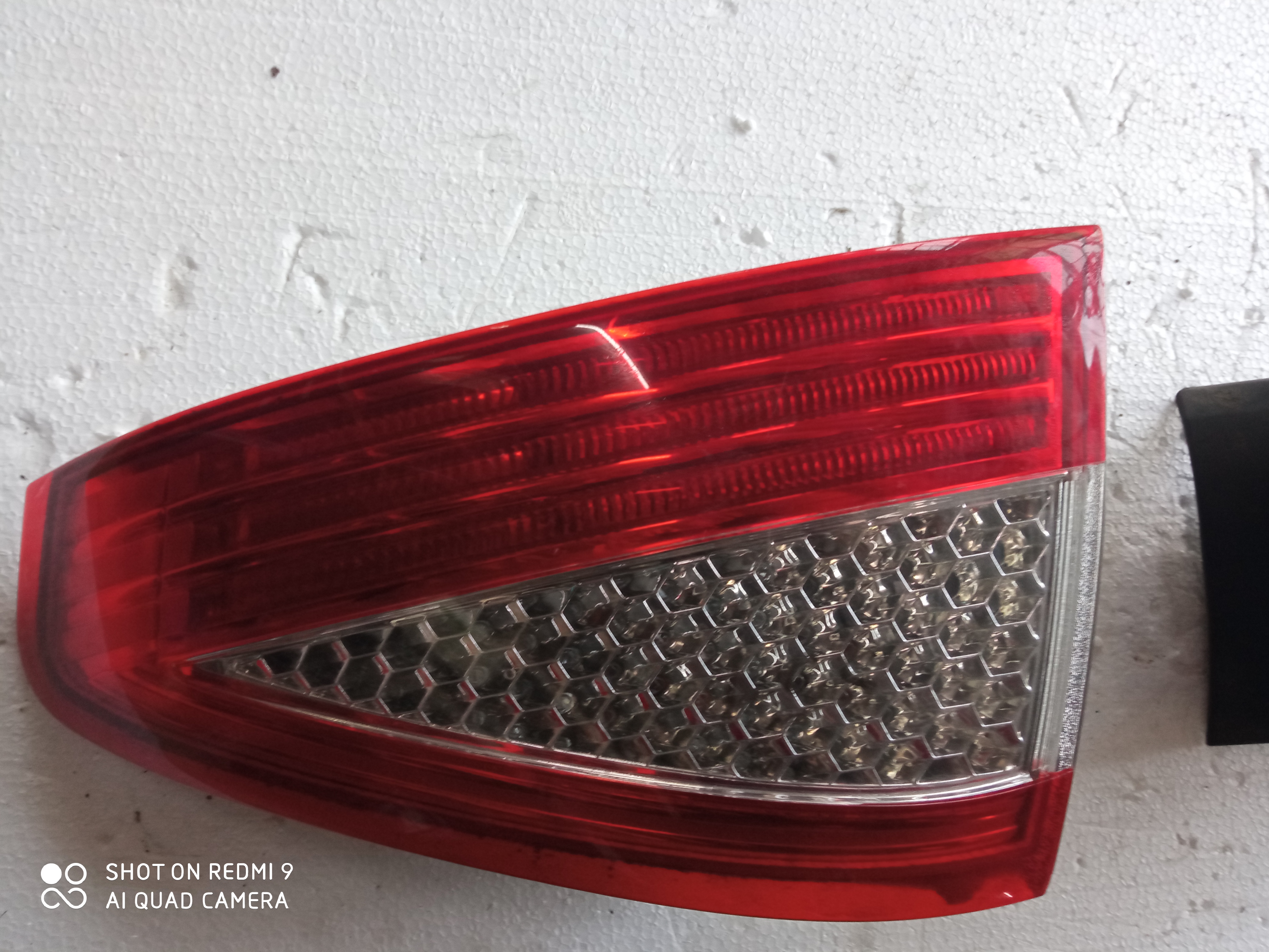 Lampa spate dreapta aripa (stop) – Ford Mondeo MK 4 Hatchback