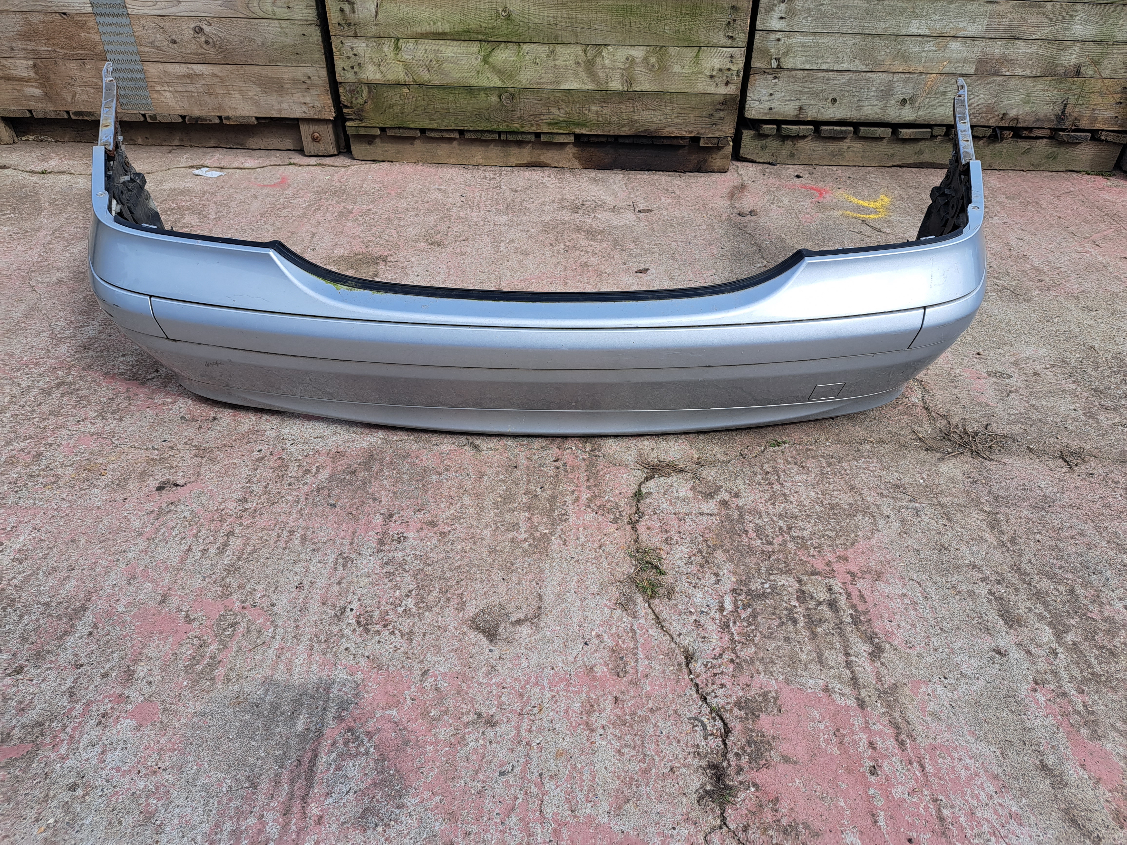 Bara spate Mercedes W203 BERLINA – 2005