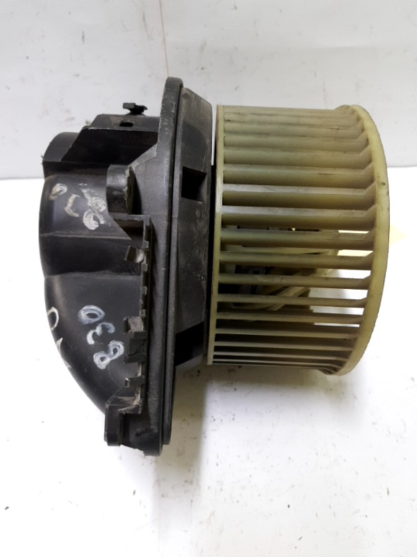Ventilator habitaclu – Renault Megane 1 generation [1995 – 1999] Hatchback 1.6 MT (90 hp)