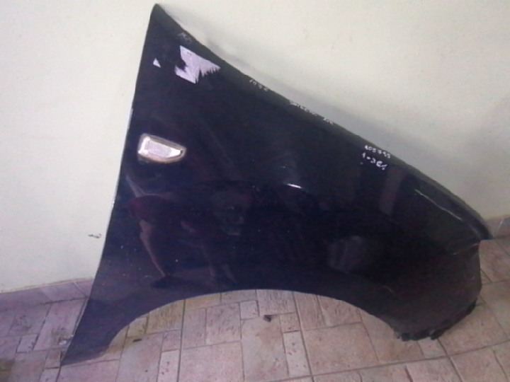 Aripă – Culoare: Albastru, Parte montare: Dreapta – Dacia Sandero 2 generation [2013 – 2016] Hatchback 5-doors 1.2 16V MT (75 hp)