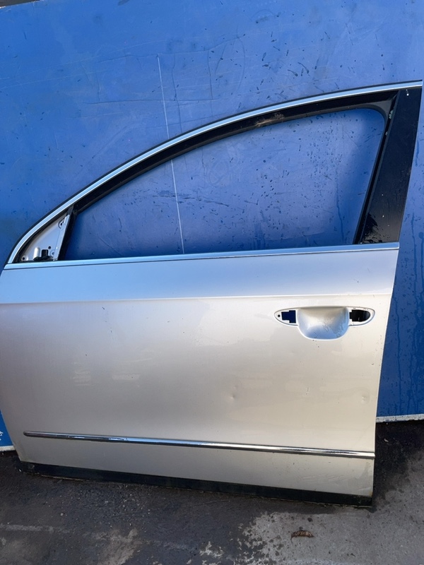 Usa față – Parte montare: Stânga – Volkswagen Passat B6 [2005 – 2010] Sedan 4-doors 2.0 TDI MT (140 hp)