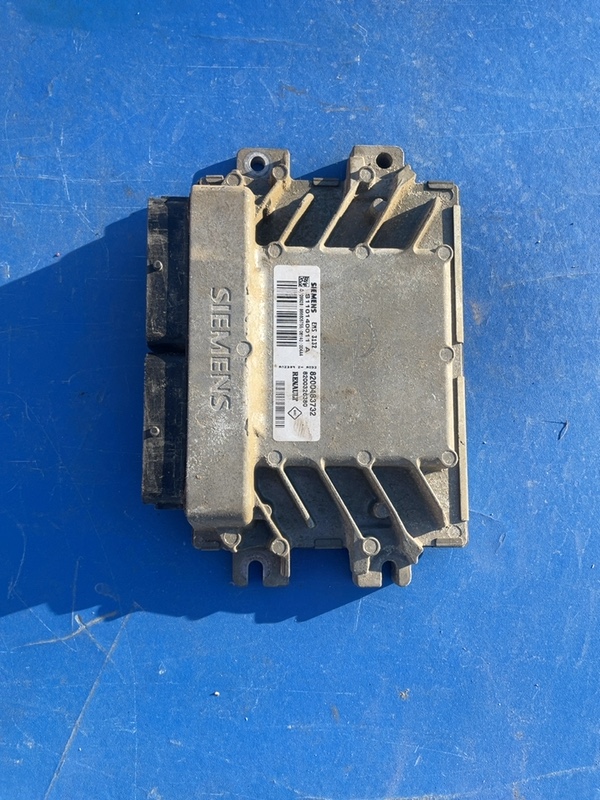 Calculator ECU – Dacia Logan 1 generation [2004 – 2008] Sedan 1.4 MT (75 hp)