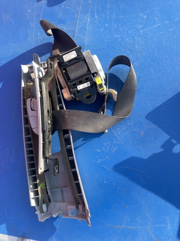 Centură siguranță – Parte montare: Dreapta f – Mazda 6 GG [restyling] [2005 – 2007] Sedan 4-doors 2.0 MZR-CD MT (121 hp)