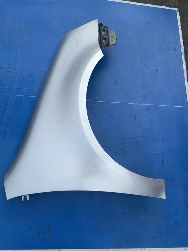 Aripă – Culoare: Gri, Parte montare: Dreapta – Volkswagen Golf 5 generation [2003 – 2009] Hatchback 5-doors 1.9 TDI 5MT (105 hp)