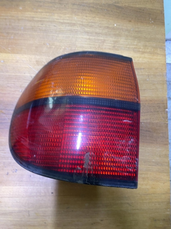 Lampă spate – Parte montare: Stânga  – Volkswagen Sharan 1 generation [1995 – 2000] Minivan 5-doors 2.0 (115 hp) MT gasoline