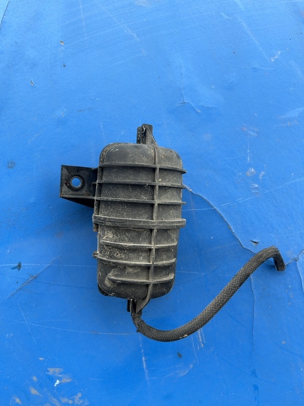 Rezervor vacuum – BMW 3 Series E46 [1997 – 2003] Sedan 4-doors 320d MT (136 hp)