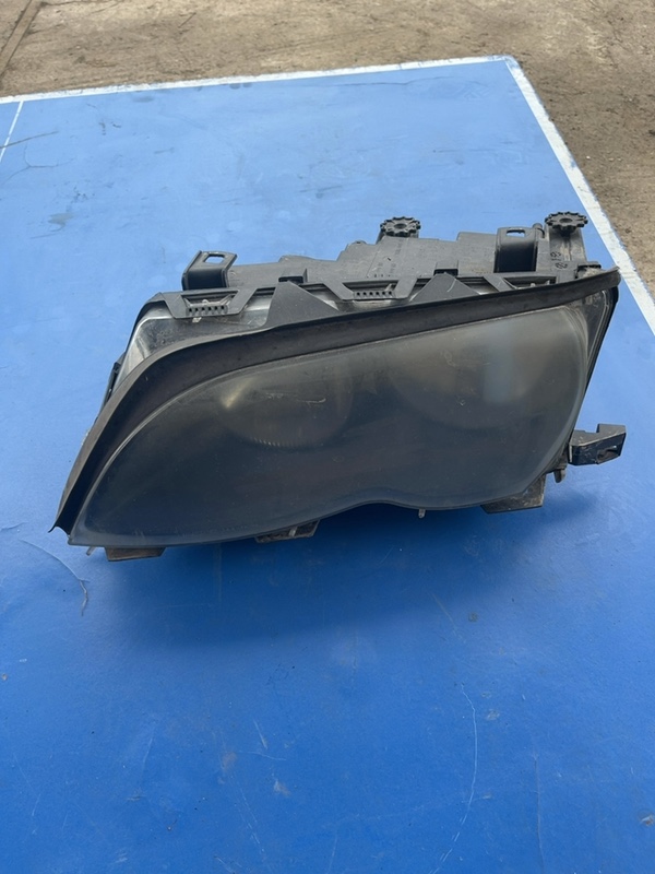 Far față – Parte montare: Stânga – BMW 3 Series E46 [1997 – 2003] Sedan 4-doors