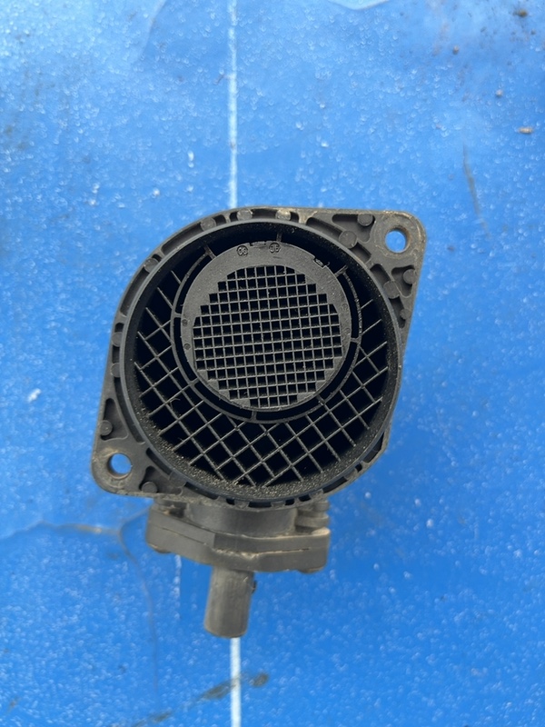 Debitmetru aer – Volkswagen Touran 1 generation [2003 – 2006] Minivan 1.9 TDI MT (100 hp)