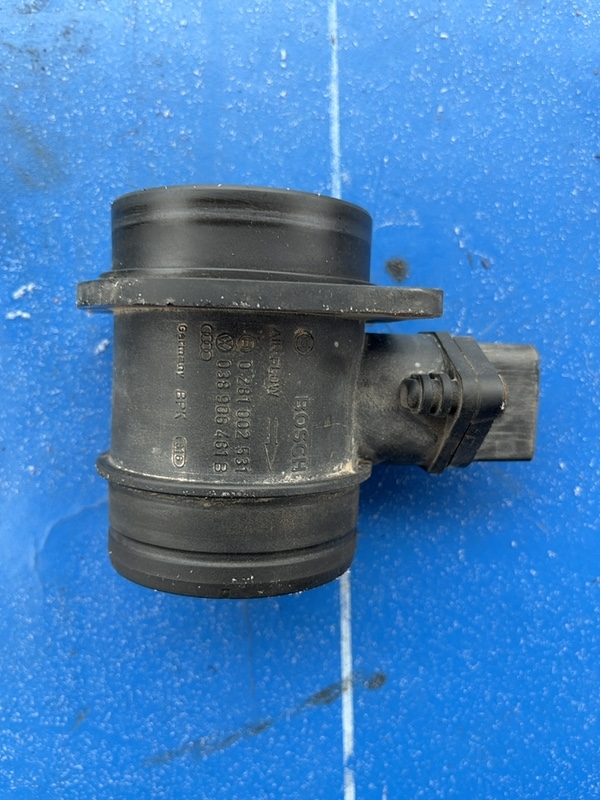 Debitmetru aer – Volkswagen Touran 1 generation [2003 – 2006] Minivan 1.9 TDI MT (100 hp)