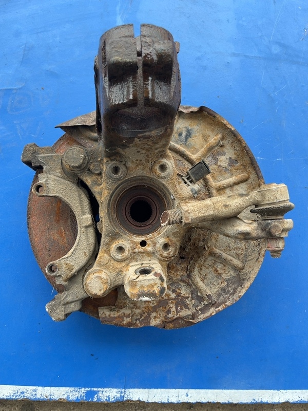 Fuzetă – Parte montare: Dreapta f – Volkswagen Touran 1 generation [2003 – 2006] Minivan 1.9 TDI MT (100 hp)