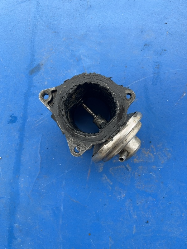 Supapă EGR – Volkswagen Touran 1 generation [2003 – 2006] Minivan 1.9 TDI MT (100 hp)