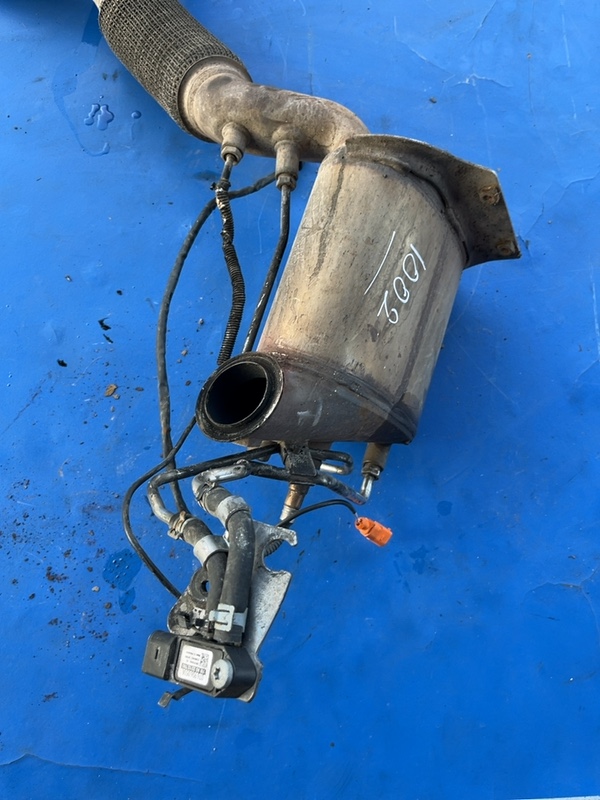 Filtru de particule – Volkswagen Golf 5 generation [2003 – 2009] Hatchback 5-doors 2.0 TDI MT (140 hp)