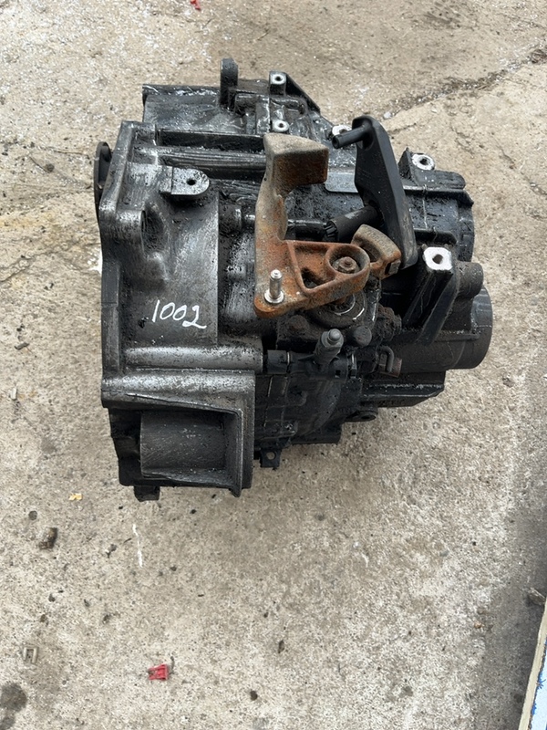 Cutie de viteze – Manuală – Volkswagen Golf 5 generation [2003 – 2009] Hatchback 5-doors 2.0 TDI MT (140 hp)