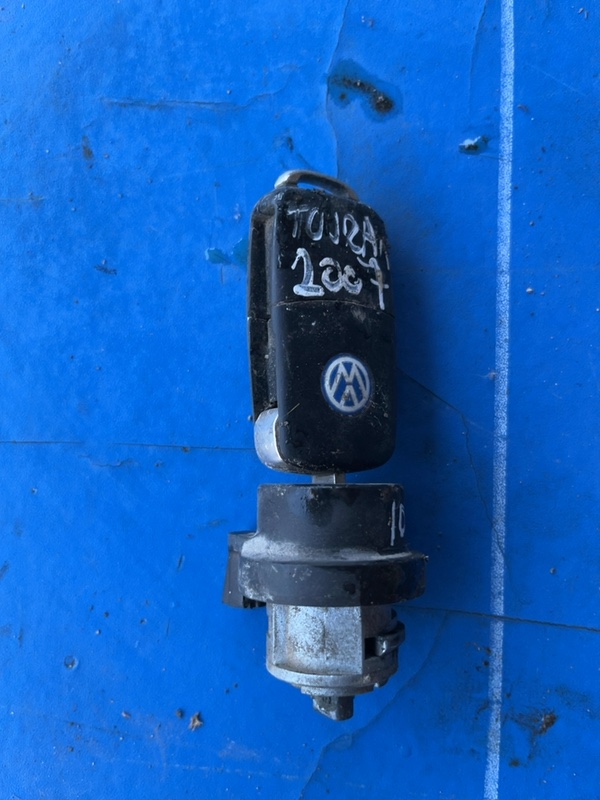 Contact cu cheie – Volkswagen Touran 1 generation [restyling] [2006 – 2010] Minivan 5-doors 1.9 TDI MT (105 hp)