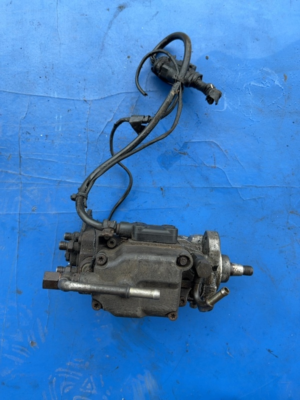 Pompă injecție – Volkswagen Transporter T4 [1990 – 2003] Van 2.5 MT (88 hp)