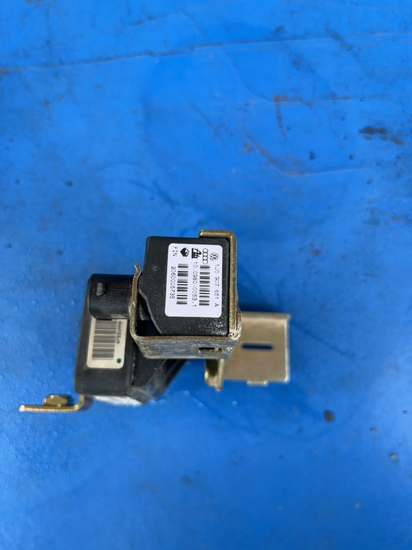 Senzor ESP – Ford Galaxy 1 generation [restyling] [2000 – 2006] Minivan 2.8 MT (204 hp)