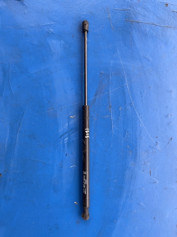 Amortizor haion – Hyundai Tucson 1 generation [2004 – 2010] Crossover 2.0 CRDI MT 2WD (112 hp)