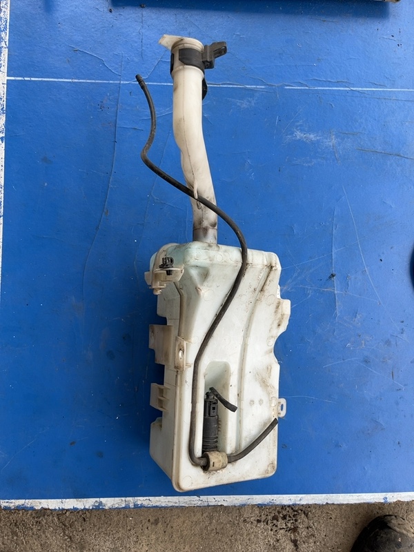 Vas lichid parbriz – Smart Forfour 1 generation [2004 – 2006] Hatchback 5-doors 1.1 MT (75 hp)