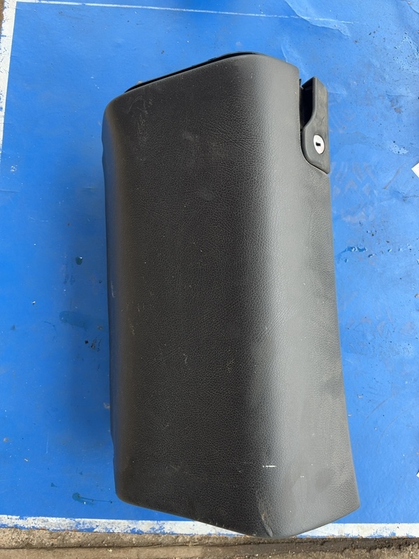 Torpedou – Culoare: Negru – Mercedes-Benz C-Class W203 [2000 – 2004] Sedan 2.0 MT (129 hp)