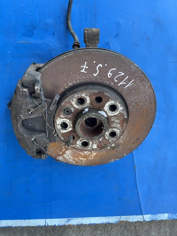 Fuzetă – Parte montare: Stânga – Opel Zafira A [1999 – 2003] Minivan 5-doors 2.0 DTI MT (100 hp)