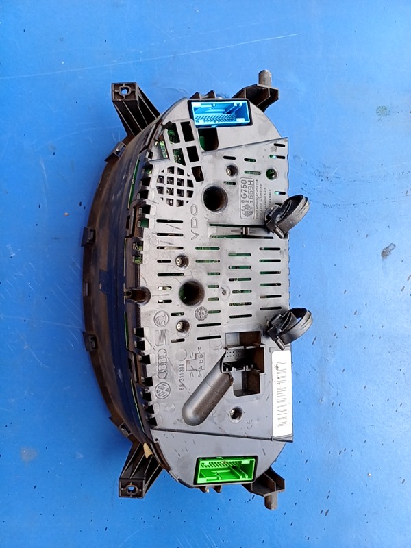 Ceas bord – Volkswagen Transporter T4 [1990 – 2003] Van 2.5 TDI L MT (102 hp)