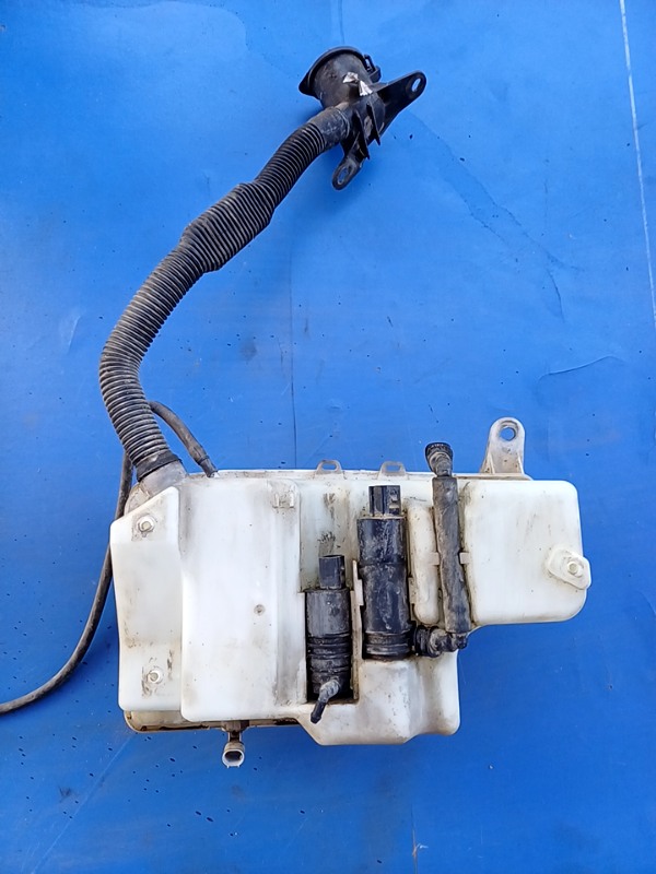 Vas lichid parbriz – BMW 7 Series E65/E66 [2001 – 2005] Sedan 4-doors 730d AT (218 hp)