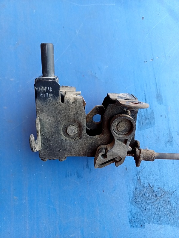 Mecanism inchidere capotă – BMW 7 Series E65/E66 [2001 – 2005] Sedan 4-doors 730d AT (218 hp)