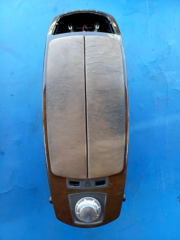 Consolă centrală – BMW 7 Series E65/E66 [2001 – 2005] Sedan 4-doors 730d AT (218 hp)