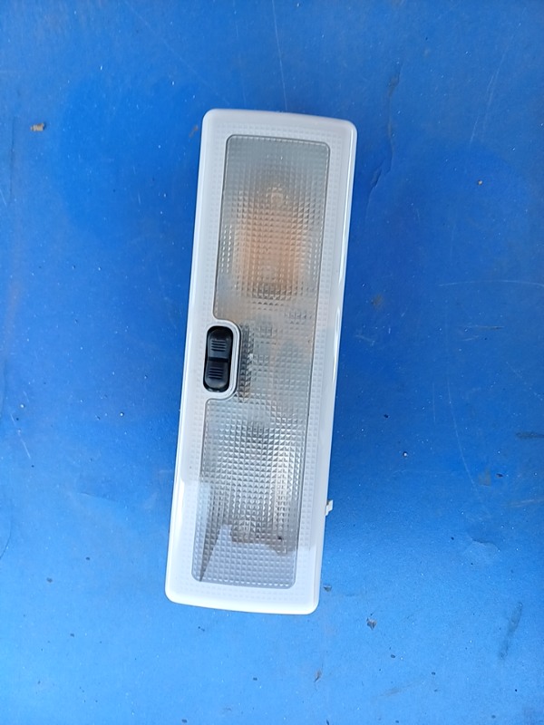 Plafonieră – BMW 3 Series E36 [1990 – 2000] Sedan 318i MT (116 hp)