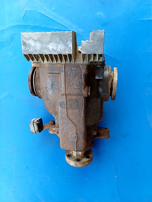 Grup diferențial – BMW 7 Series E65/E66 [2001 – 2005] Sedan 4-doors 730d AT (218 hp)