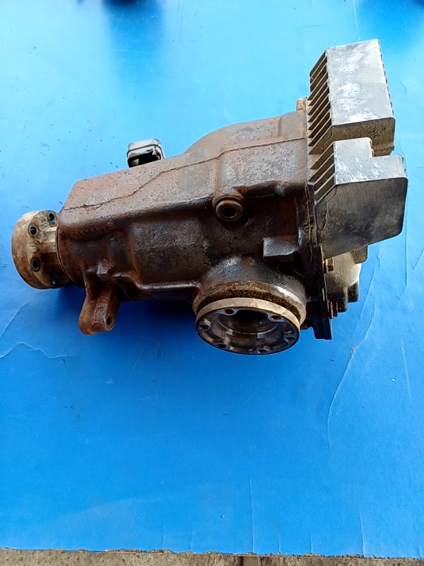 Grup diferențial – BMW 7 Series E65/E66 [2001 – 2005] Sedan 4-doors 730d AT (218 hp)