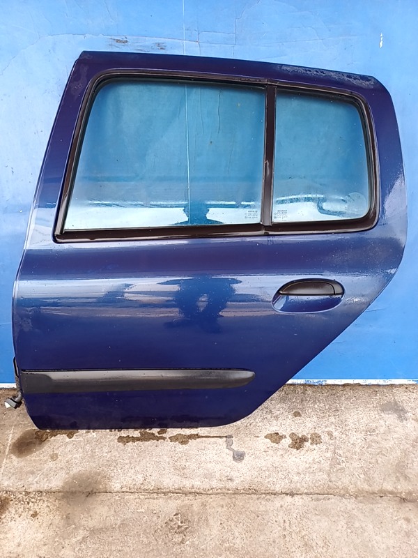 Usa spate – Culoare: Albastru , Parte montare: Stânga – Renault Clio 2 generation [1998 – 2005] Hatchback 5-doors 1.4 MT (75 hp)