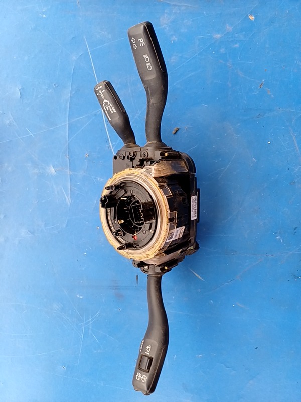 Ansamblu manete – Audi A4 B6 [2000 – 2005] Sedan 2.5 TDI MT (163 hp)