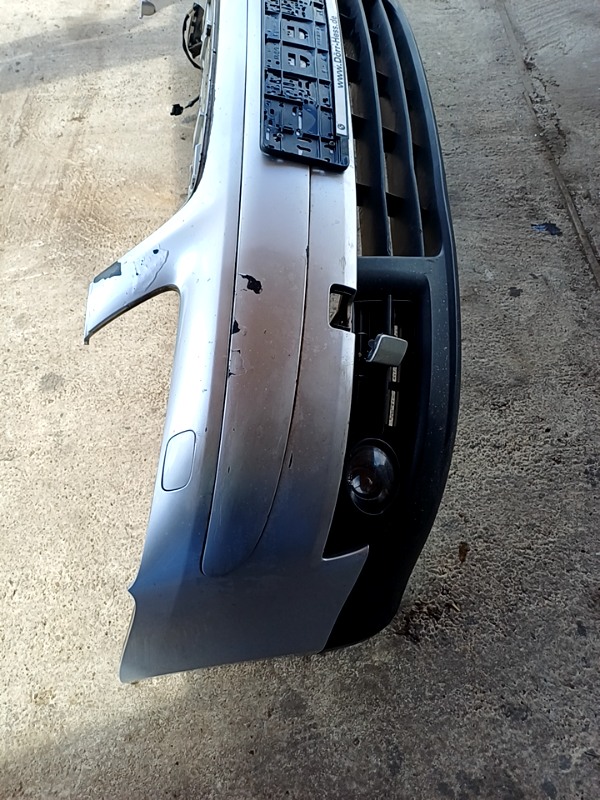 Bară protecție  – Culoare: Gri, Parte montare: Față, Alte specificații: Cu proiector – Volkswagen Touran 1 generation [2003 – 2006] Minivan 2.0 TDI MT (136 hp)