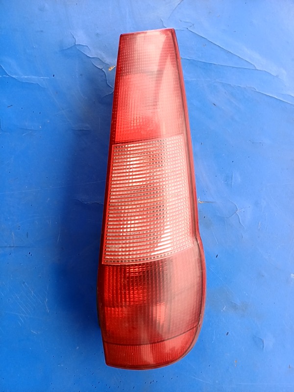 Lampă spate – Parte montare: Dreapta – Fiat Punto 1 generation [1993 – 1999] Hatchback 5-doors 1.2 MT (60 hp)