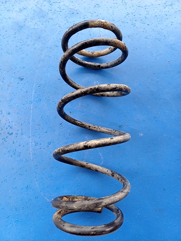 Arc elicoidal – Parte montare: Spate – Maruti Alto 1 generation [2000 – 2020] Hatchback 1.1 MT (63 hp)