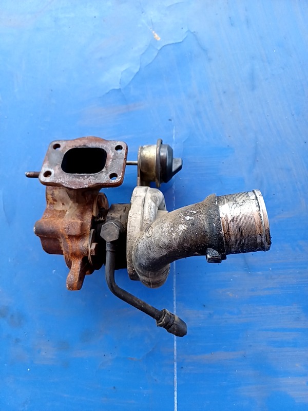 Turbosuflantă – Volvo S40 1 generation [1996 – 2000] Sedan 1.9 TD MT  (90 hp)