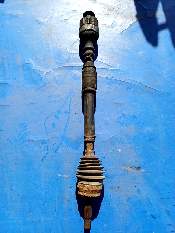 Planetară – Parte montare: Dreapta  – Volvo S40 1 generation [1996 – 2000] Sedan 1.9 TD MT  (90 hp)